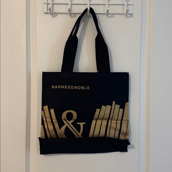 New! Barnes & Noble Tote Bag - Picture 2 of 2